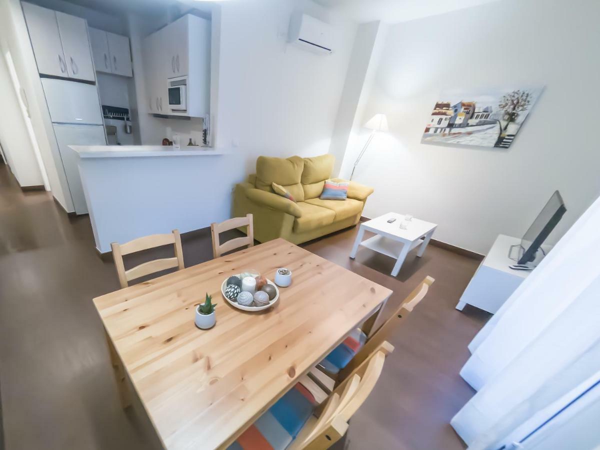 Apartamento Los Azahares Seville Exterior photo